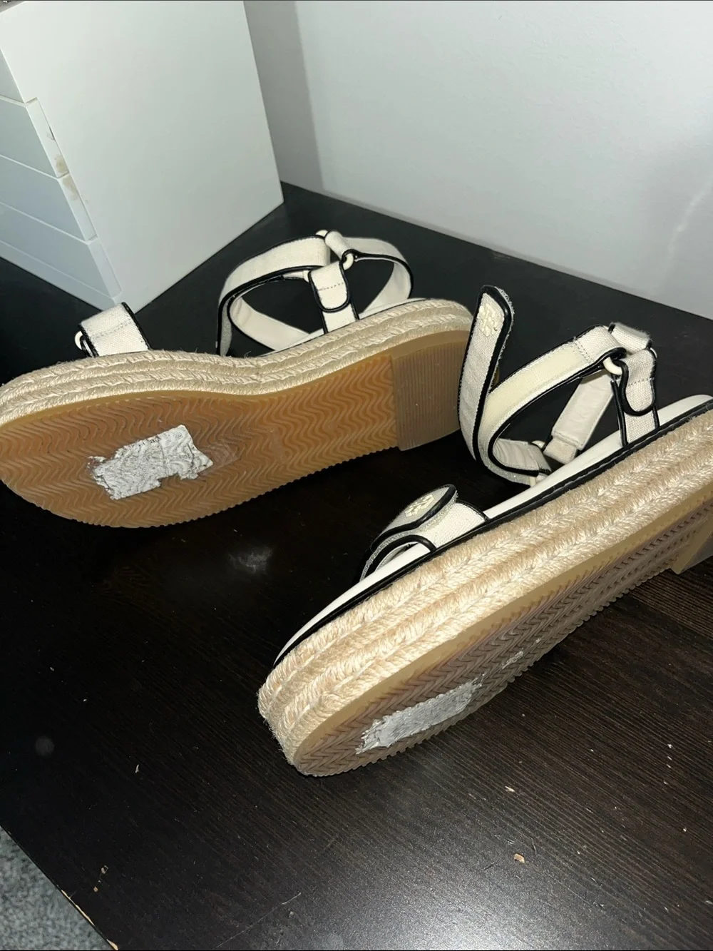 Tory Burch sport Ivory and Black Platform Espadrille Sandals 9.5